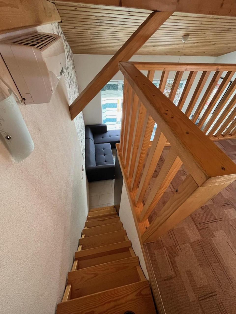 City Apartman Haz Balatonlelle Bagian luar foto